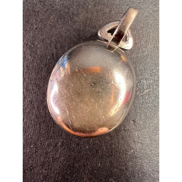 Vintage sterling silver poison locket Maltese cross pendant - Picture 6 of 9